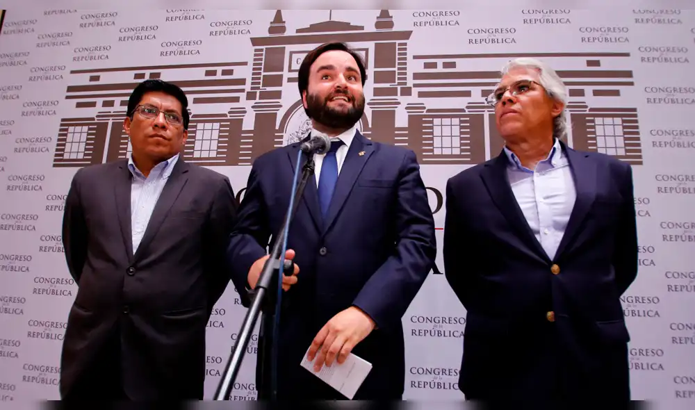 Reforma de justicia: Bancada Liberal pide a Salaverry que convoque Pleno Especial Reforma de justicia: Bancada Liberal pide a Salaverry que convoque Pleno Especial