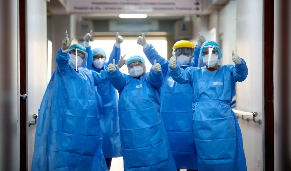 Pacientes COVID-19 reciben alta epidemiológica Pacientes COVID-19 reciben alta epidemiológica