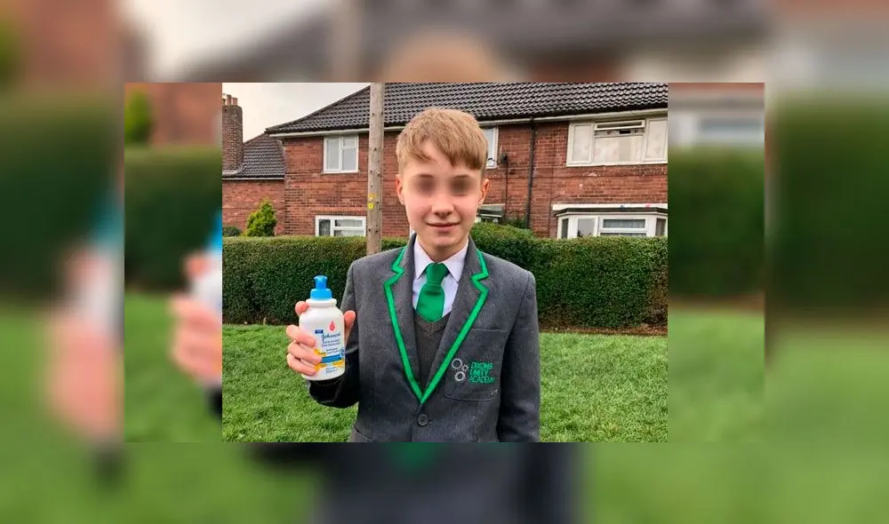 Coronavirus: niño cobraba por cada chorro de desinfectante de manos y las autoridades lo castigan Coronavirus: niño cobraba por cada chorro de desinfectante de manos y las autoridades lo castigan