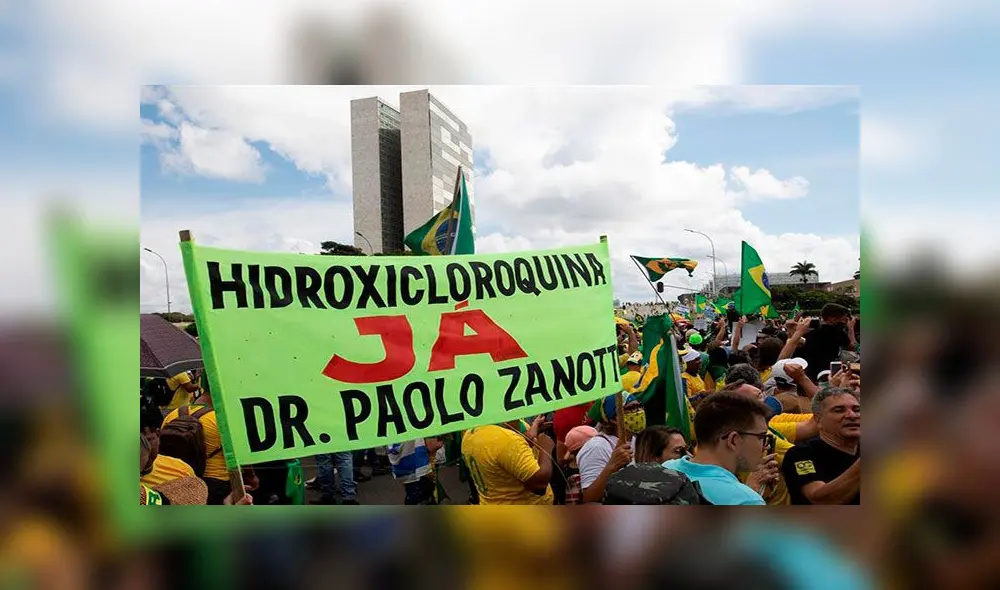 "Hidroxicloroquina ya", se leía en uno de los carteles. Foto: EFE