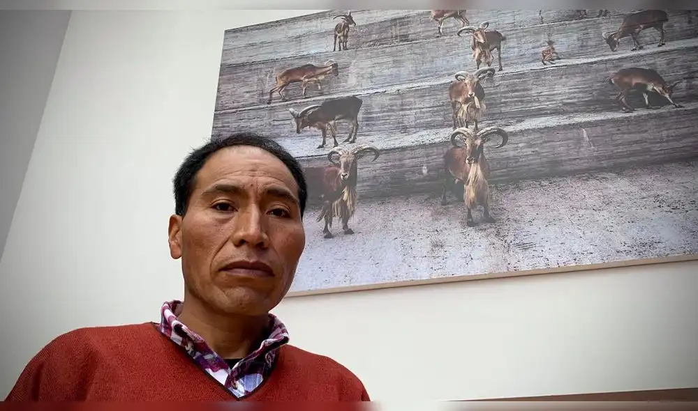 Tito es hermano del desaparecido Óscar Catacora, director de “Wiñaypacha”. “Se siente la presión del apellido”, confiesa. Foto: Sandro Mairata