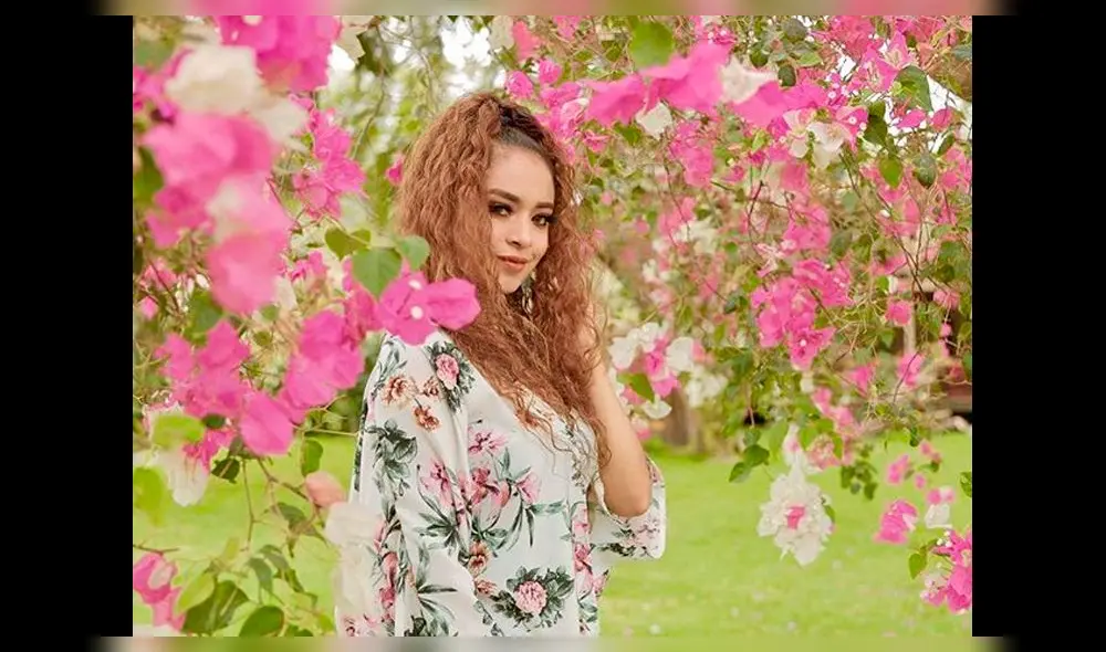 Ana Claudia Urbina presume su silueta con tremendo ‘bikinazo’ [FOTOS]