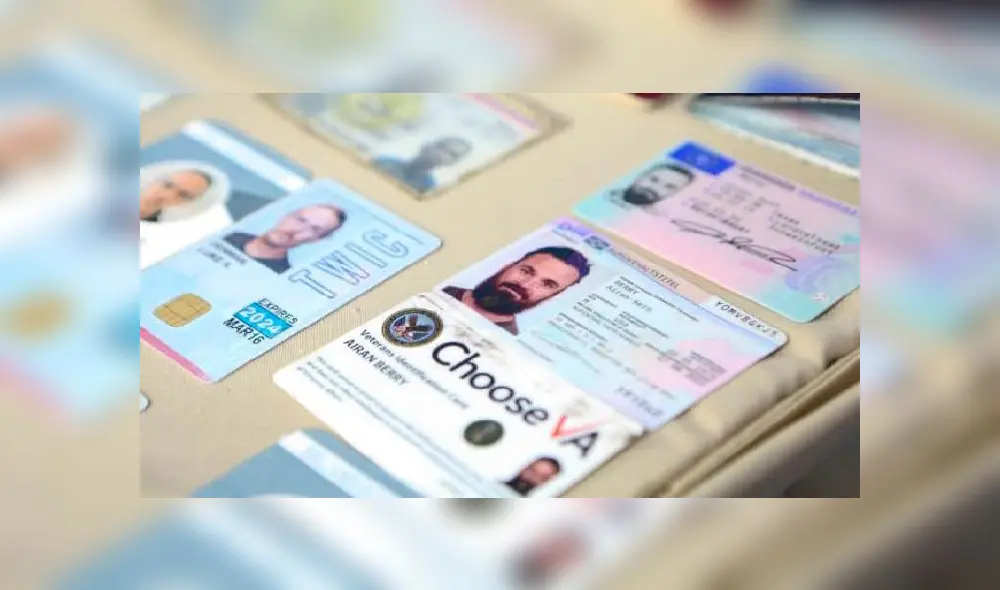 Women and children wearing face masks wait for food distribution amid the COVID-19 coronavirus pandemic in Blang Bintang, Aceh province on May 6, 2020. (Photo by CHAIDEER MAHYUDDIN / AFP) Women and children wearing face masks wait for food distribution amid the COVID-19 coronavirus pandemic in Blang Bintang, Aceh province on May 6, 2020. (Photo by CHAIDEER MAHYUDDIN / AFP)