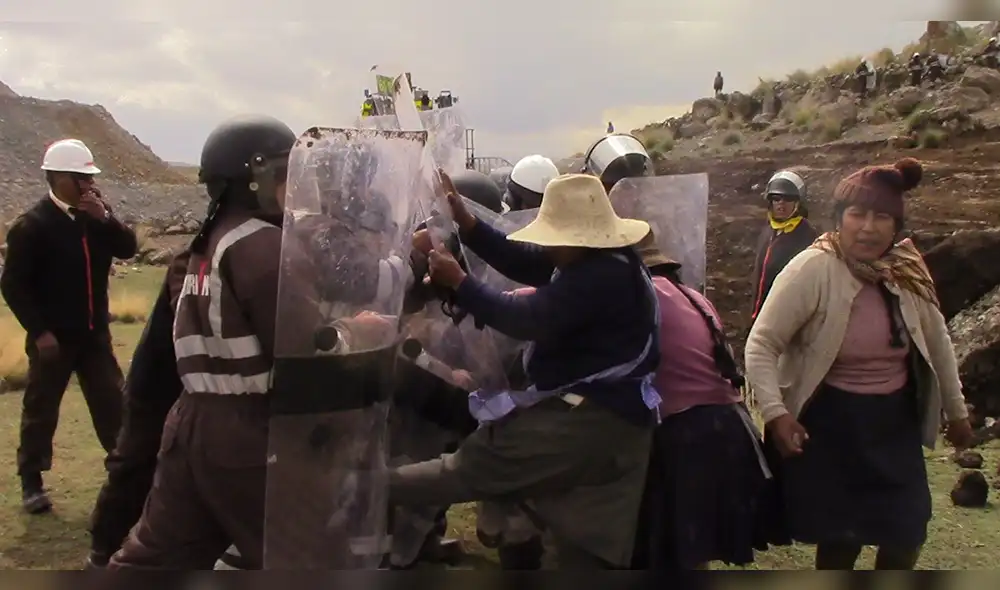 Glencore announces punishment for mine workers in Peru who assaulted indigenous women Glencore announces punishment for mine workers in Peru who assaulted indigenous women