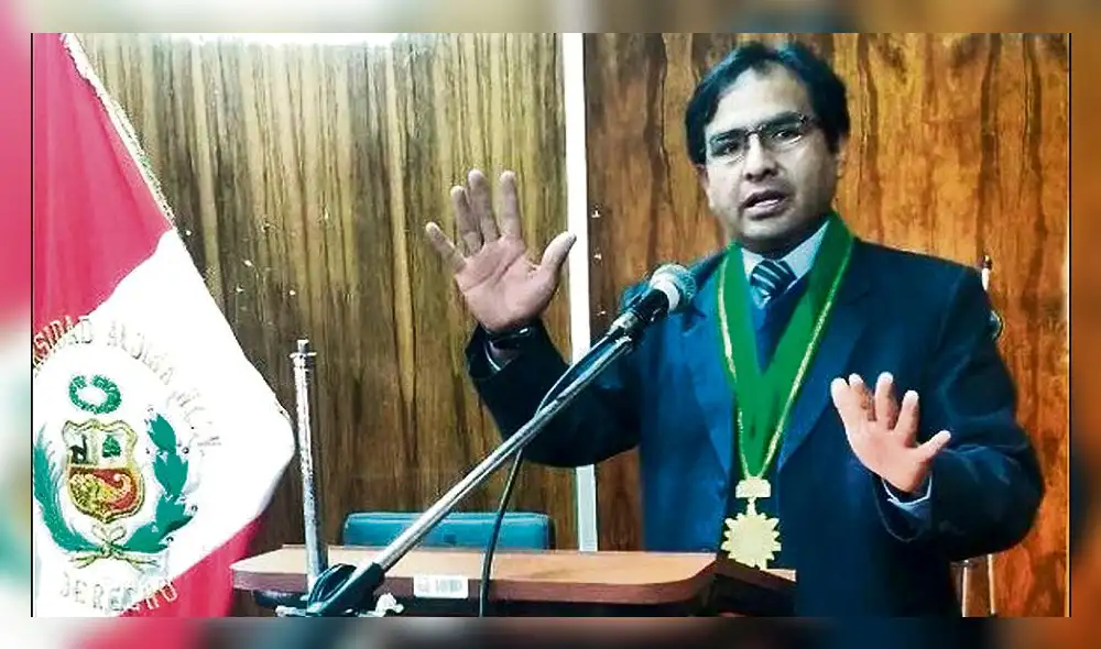 Edgar Sánchez renuncia a ser decano de Colegio de Abogados de Puno