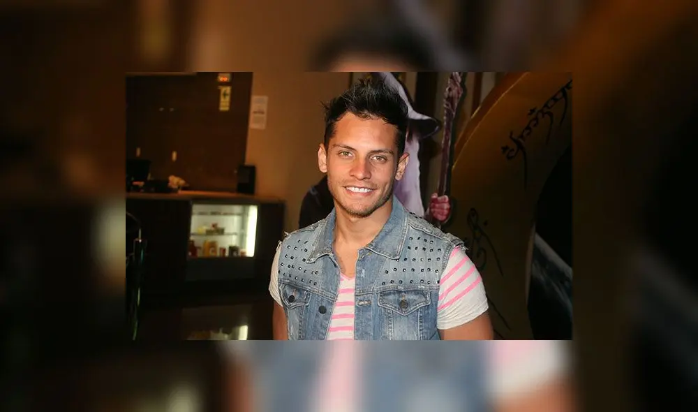 Nikko Ponce se pronuncia tras ser “ampayado” en estado de ebriedad a la salida de una fiesta Nikko Ponce se pronuncia tras ser “ampayado” en estado de ebriedad a la salida de una fiesta