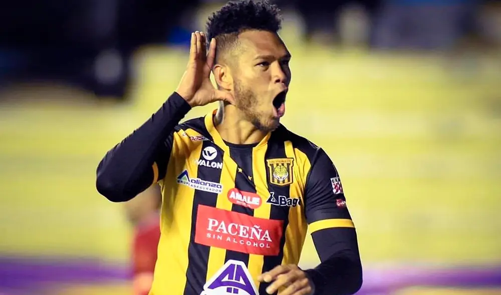 Rolando Blackburn, jugador de Tje Strongest desde el 2018.