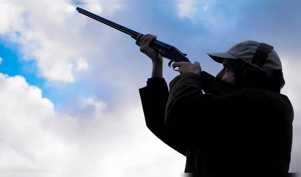 Miles de personas acuerdan en Facebook disparar contra el huracán Irma