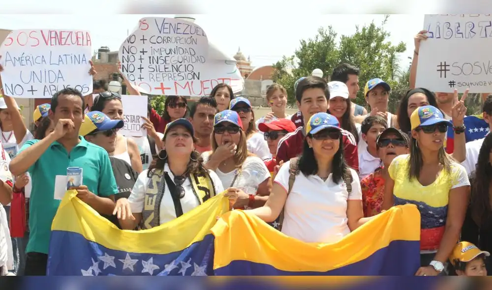 Evalúan apelar a resolución que anula exigencia de pasaporte a venezolanos [VIDEO]