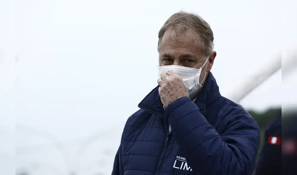 Jorge Muñoz, alcalde de Lima, contó a regidores metropolitanos que el Ejecutivo le había dado una "fórmula" para solucionar la problemática del Metropolitano durante la curantena. Foto: La República.