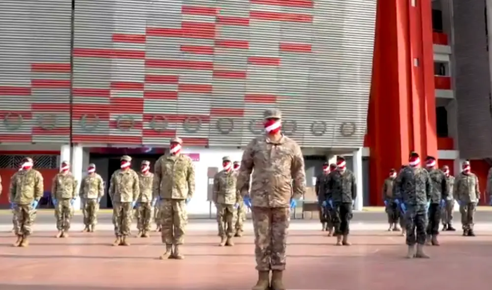 Selección peruana donó a las Fuerzas Armadas artículos de protección contra el COVID-19 Selección peruana donó a las Fuerzas Armadas artículos de protección contra el COVID-19
