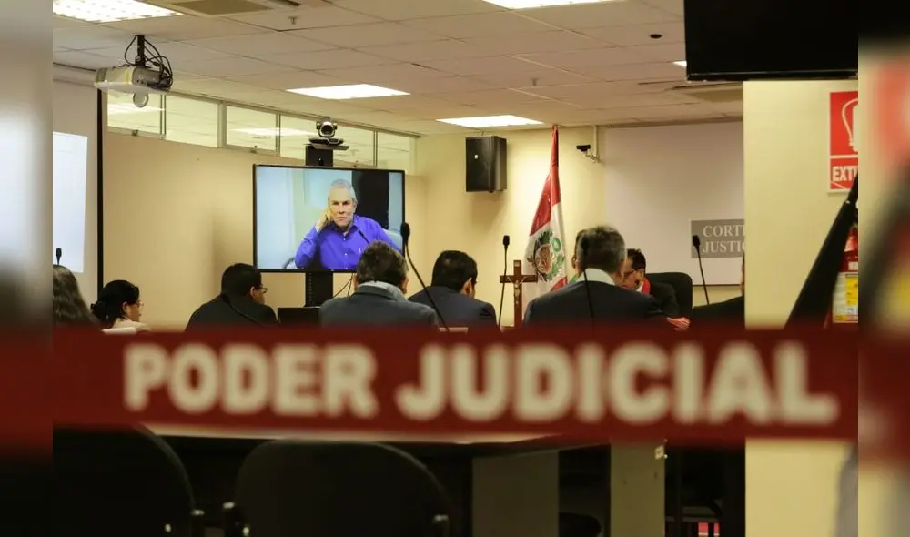 Luis Castañeda Lossio afronta una orden de 24 meses de prisión preventiva. Foto: john Reyes | La República