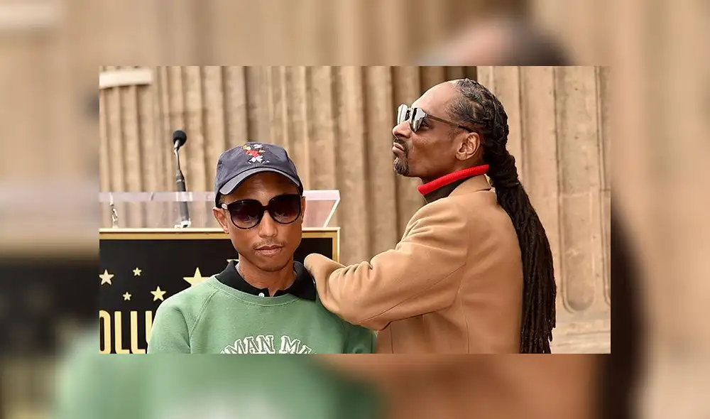 Rapero Snoop Dogg ya tiene su estrella de Hollywood y lo celebró a su fiel estilo [VIDEO]