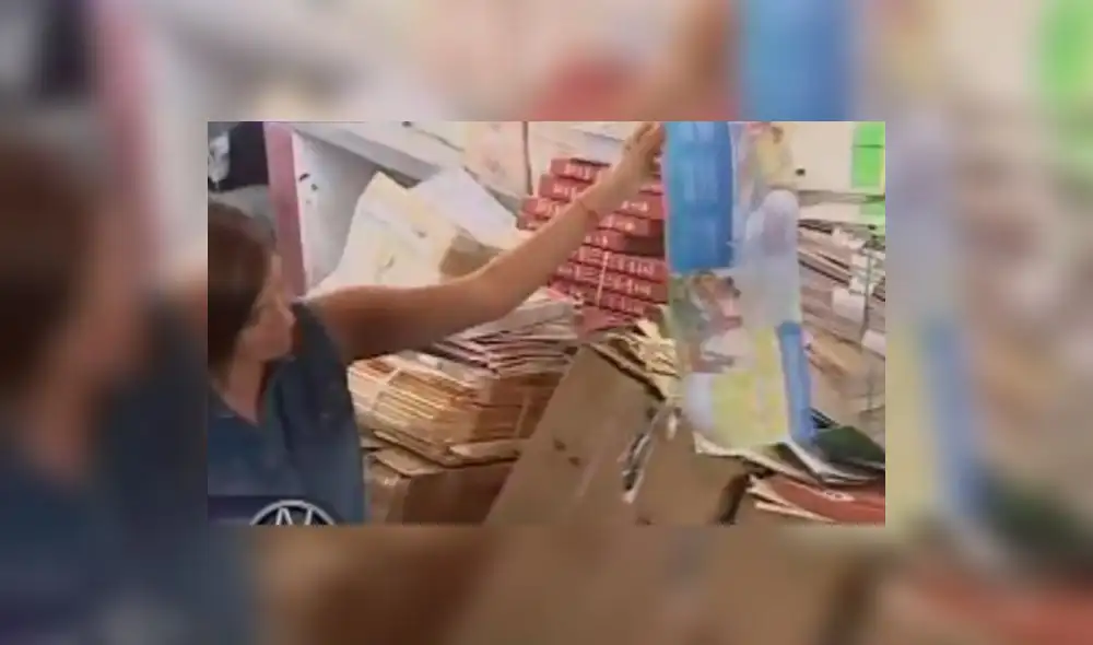 Lluvia estropea material educativo abandonado en un almacén de Chiclayo | VIDEO