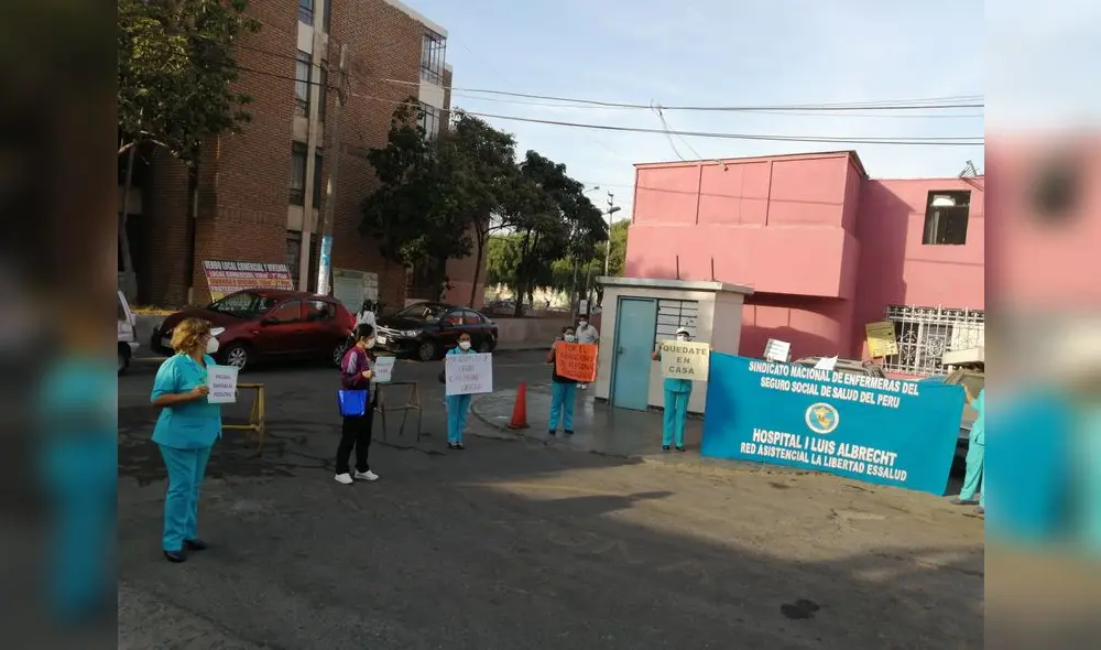 La Libertad: Enfermeras de Essalud acatan plantón piden destitución de Fiorella Molinelli La Libertad: Enfermeras de Essalud acatan plantón piden destitución de Fiorella Molinelli