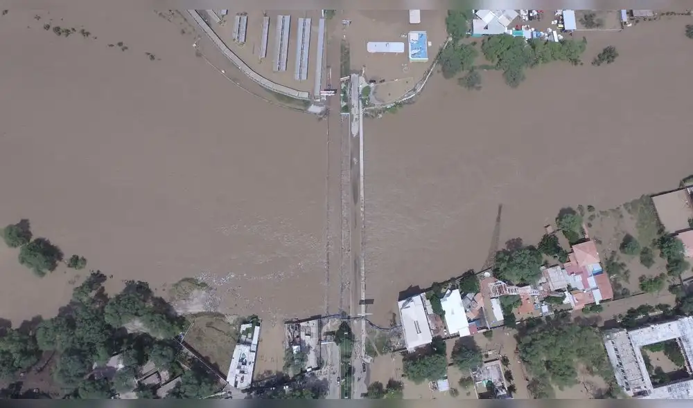 Inundación en Piura: La situación en que se encuentra la región vista desde un dron Inundación en Piura: La situación en que se encuentra la región vista desde un dron