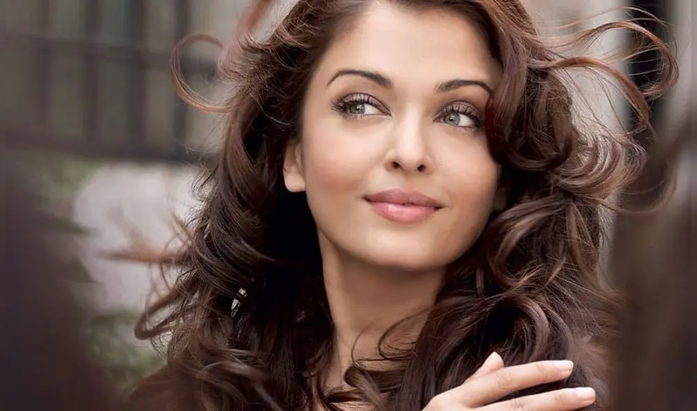 Aishwarya Rai y su hija hospitalizadas por dificultades respiratorias tras diagnóstico de COVID-19