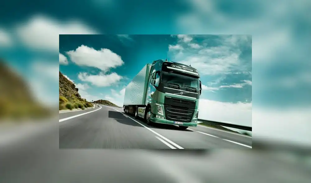 Volvo Trucks entregó sus primeros camiones Euro 5 en Perú Volvo Trucks entregó sus primeros camiones Euro 5 en Perú