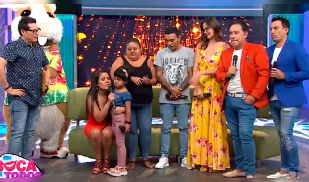 Tula Rodríguez llora por niña con cáncer en "En boca de todos"