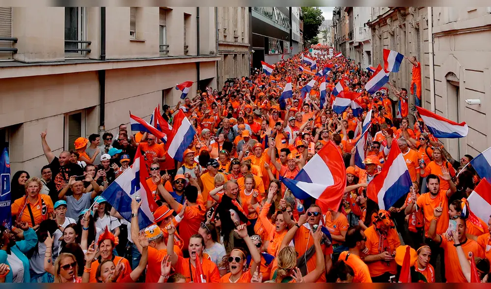 The Best FIFA: madre que narra partidos a su hijo invidente es nominada a mejor fan [VIDEO]