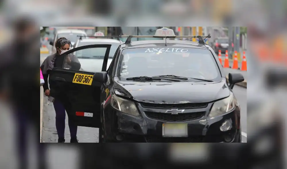ATU propone un cambio en su reglamentos para el servicio de taxis y lo hará oficial en 30 días. Créditos: Jorge Cerdán / La República.