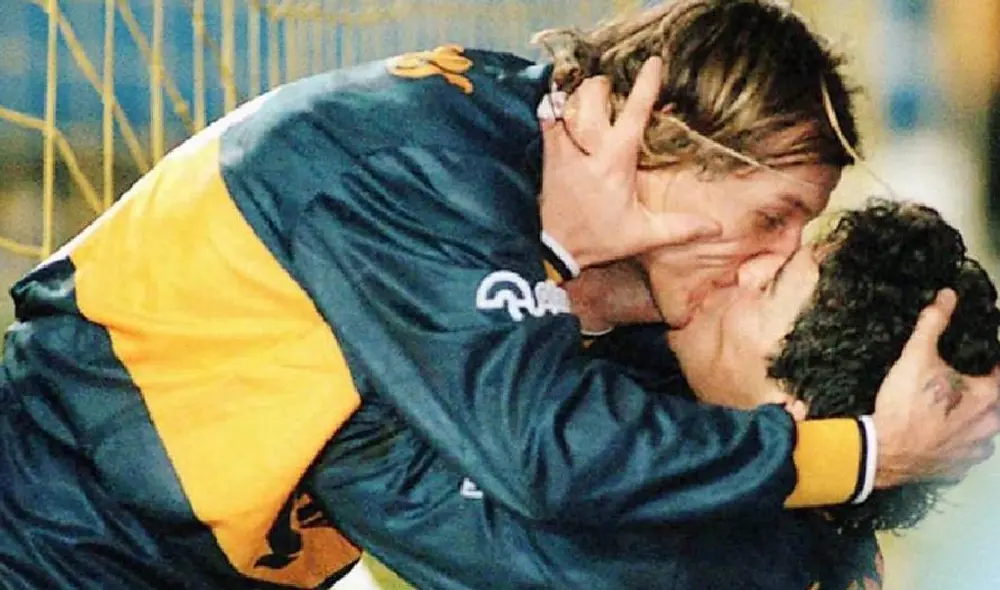 Maradona con Caniggia en el triunfo de Boca Juniors a River Plate.