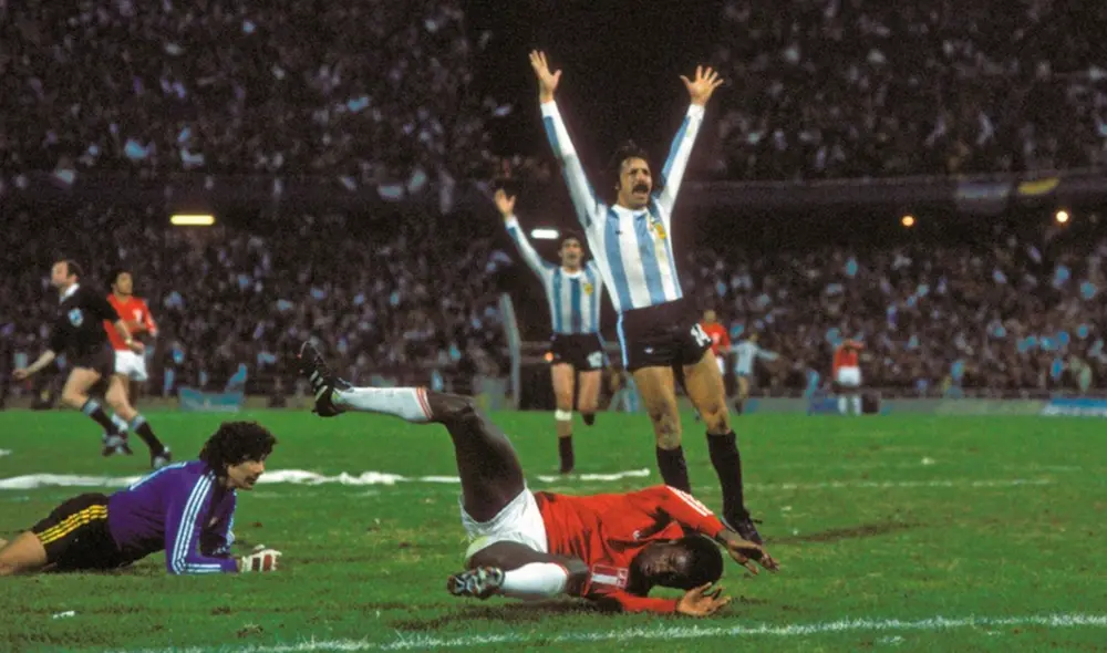 Perú-Argentina protagonizaron uno de los partidos más discutidos de los mundiales. (FOTO: AFP). Perú-Argentina protagonizaron uno de los partidos más discutidos de los mundiales. (FOTO: AFP).