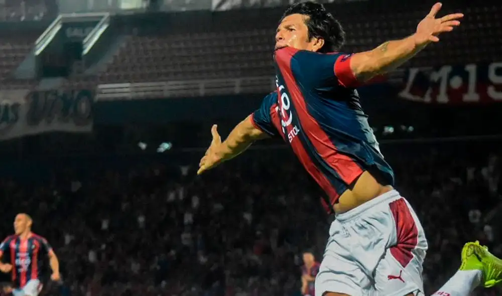 Nelson Haedo Valdez le dio el triunfo a Cerro Porteño. Foto: Difusión Nelson Haedo Valdez le dio el triunfo a Cerro Porteño. Foto: Difusión