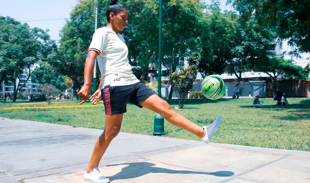 Kimbherly Flores dirige la revolución del deporte rey femenino en el país con nueve años de trayectoria. Foto: Rodolfo Contreras