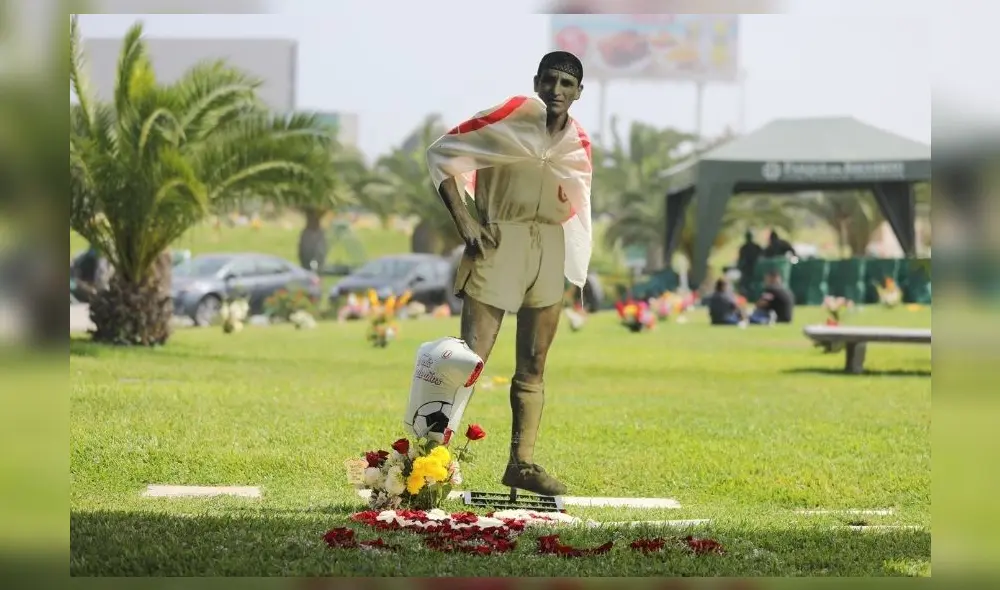 Lolo Fernández: la leyenda de Universitario cumple 107 años.