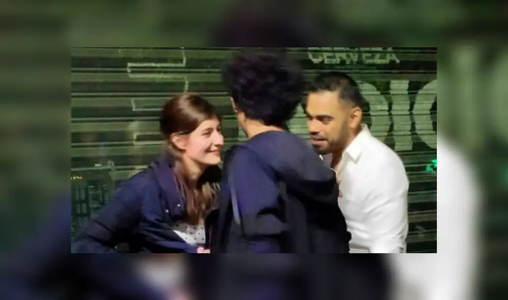 Larrauri fue salió del bar Kinky pasada las 4:30 de la mañana del sábado 29 de febrero. Foto: Twitter. Larrauri fue salió del bar Kinky pasada las 4:30 de la mañana del sábado 29 de febrero. Foto: Twitter.