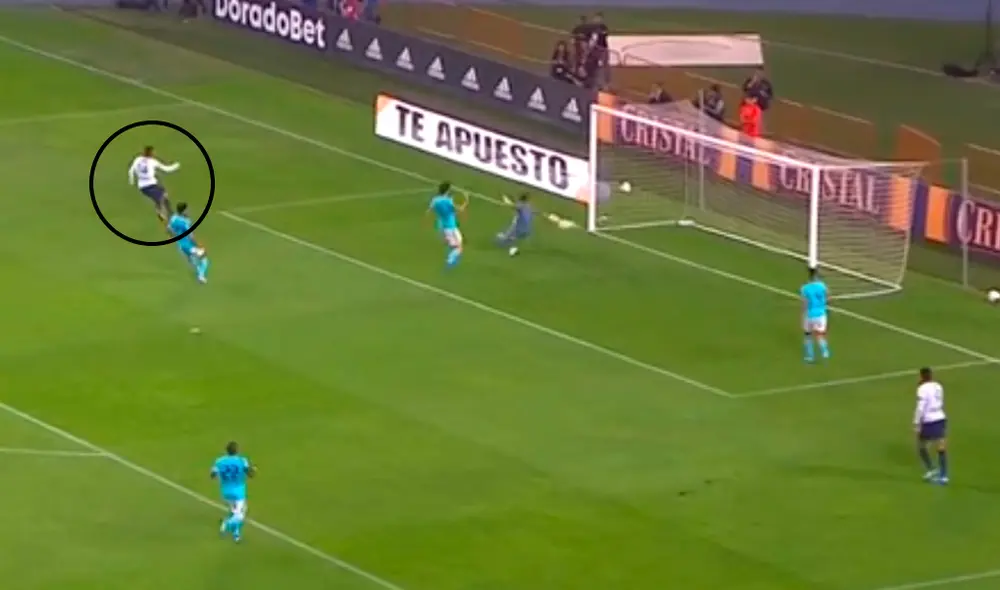 Luis Ramírez marcó un golazo en el Cristal vs Alianza por semifinales de la Liga 1. Foto: Captura Luis Ramírez marcó un golazo en el Cristal vs Alianza por semifinales de la Liga 1. Foto: Captura