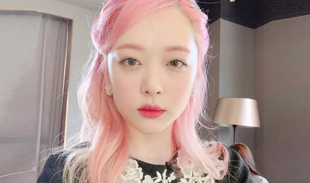 Desliza para ver más fotografías de Sulli. Foto: @jelly_jilli