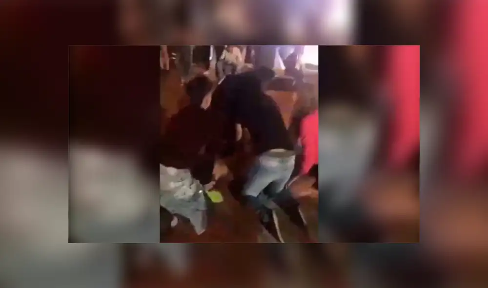 Momento exacto en que un grupo de jóvenes intentaron restablecer a Fernando Baéz Sosa segundos después de recibir una brutal golpiza por los rugbiers en Argentina.