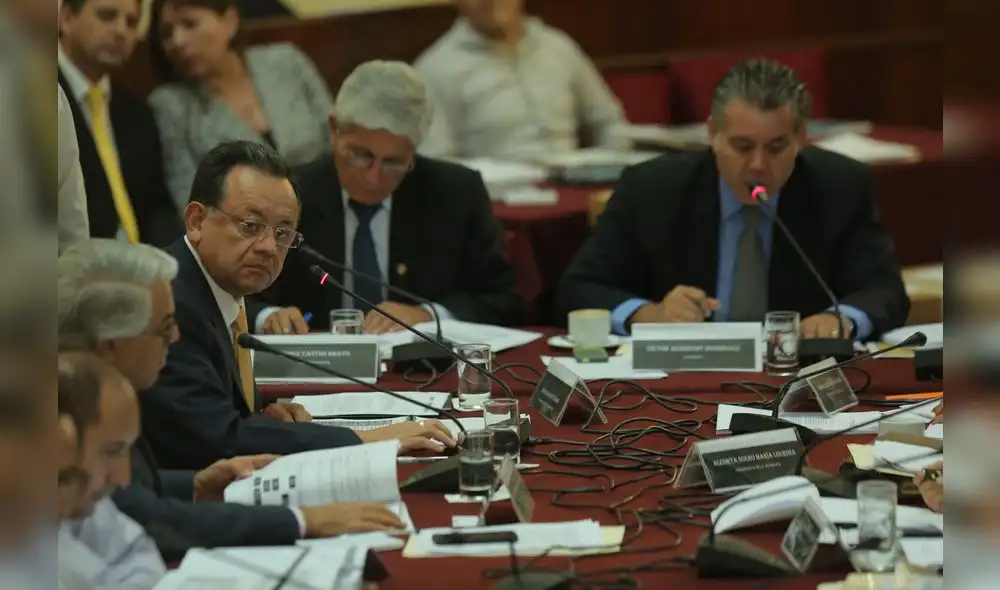 150 funcionarios comprometidos en caso Lava Jato, declaró contralor