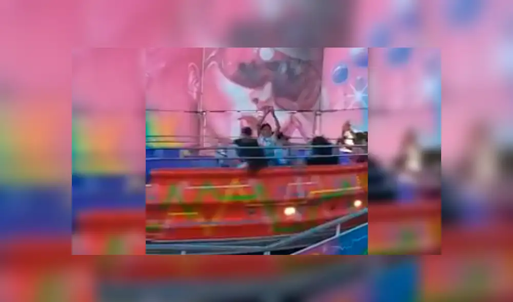 Niño deja en shock a público en feria al mostrar su habilidad dentro del Tagadá Niño deja en shock a público en feria al mostrar su habilidad dentro del Tagadá