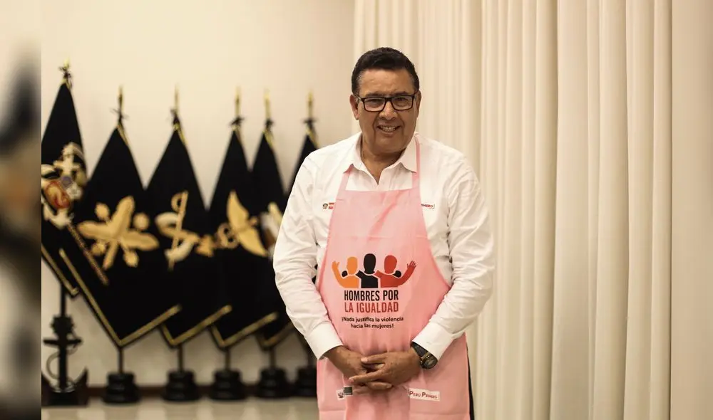 Oficial de campaña. Ministro de Defensa y general en retiro, Huerta respalda con convicción la lucha contra la violencia a la mujer que emprende el Gobierno. Oficial de campaña. Ministro de Defensa y general en retiro, Huerta respalda con convicción la lucha contra la violencia a la mujer que emprende el Gobierno.