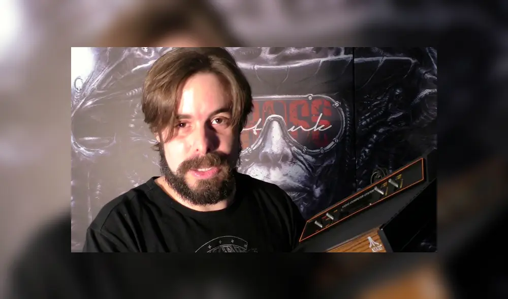 El youtuber de terror estalló en ira cuando YouTube censuró su reseña sobre el polémico video 1444 que supuestamente tiene una maldición.