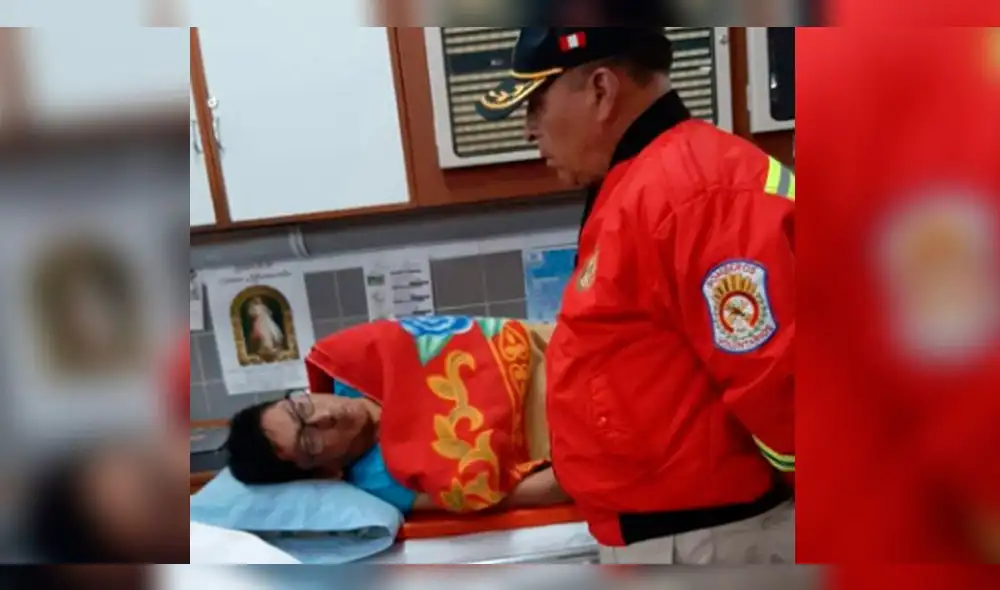 Valiente bombero resulta con lesiones tras apoyar en incendio forestal.