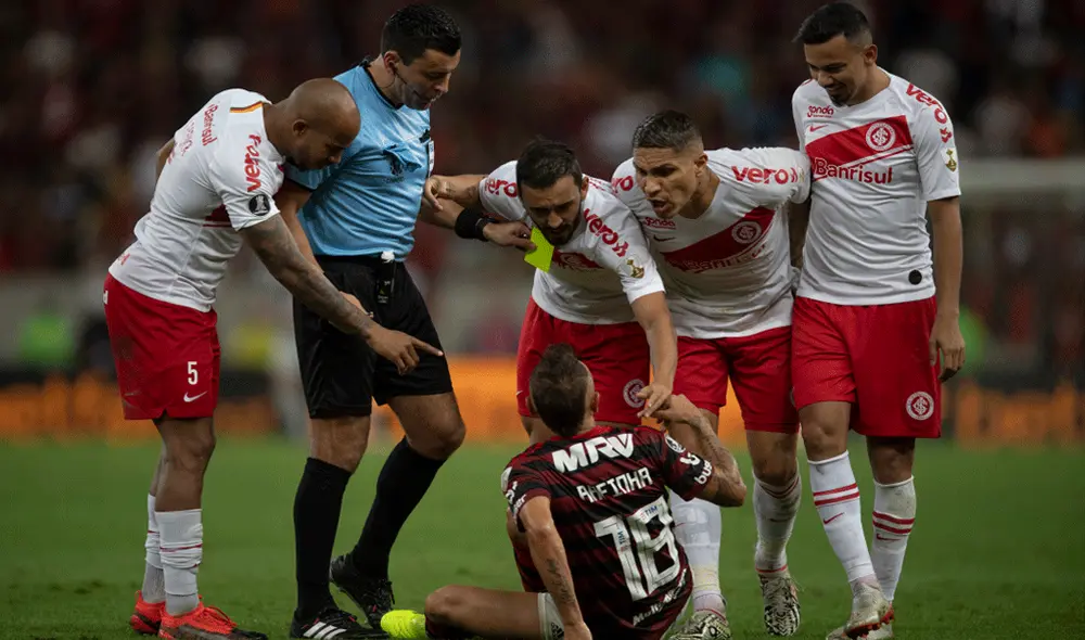 Paolo Guerrero respondió a las burlas de los hinchas del Flamengo tras perder en la Copa Libertadores 2019. | Foto: AFP