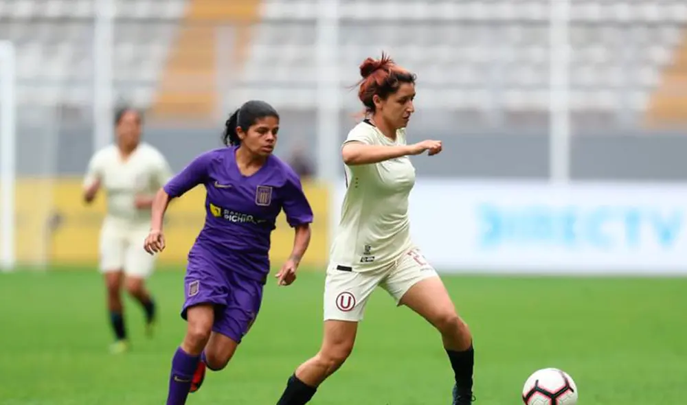 Universitario - Cindy Novoa