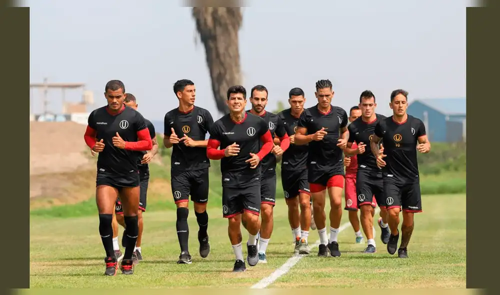 Universitario vs. Melgar: club rojinegro trolea a hincha crema con peculiar mensaje. Universitario vs. Melgar: club rojinegro trolea a hincha crema con peculiar mensaje.