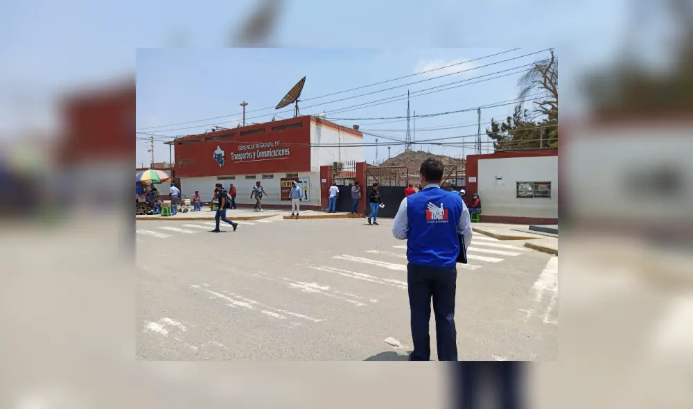 La Defensoría del Pueblo realizó diligencias en la Gerencia Regional de Transportes. Foto: Defensoría del Pueblo La Defensoría del Pueblo realizó diligencias en la Gerencia Regional de Transportes. Foto: Defensoría del Pueblo