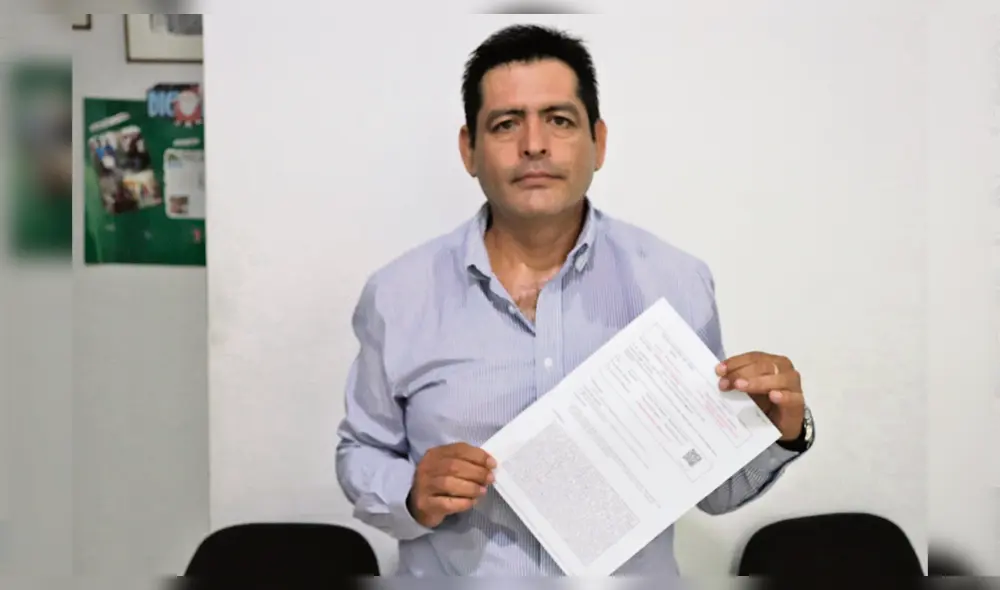 Denuncia. Maxwell Burga acudió a la PNP para atrapar a maleantes. Denuncia. Maxwell Burga acudió a la PNP para atrapar a maleantes.