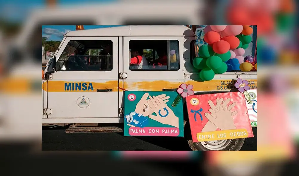 Medios reportaron que empleados públicos fueron obligados a asistir al acto, llamado "Amor en tiempos del COVID-19". Foto: EFE Medios reportaron que empleados públicos fueron obligados a asistir al acto, llamado "Amor en tiempos del COVID-19". Foto: EFE