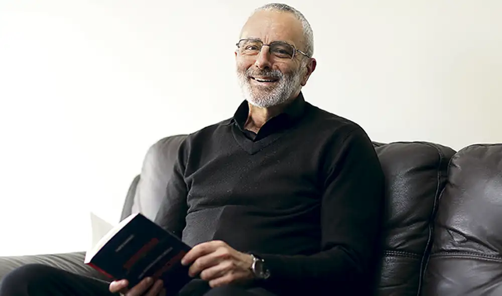 Kahhat presenta nuevo libro, Seguridad internacional, el sábado 23 en la Feria del Libro Ricardo Palma, a las 7:00 p.m. Kahhat presenta nuevo libro, Seguridad internacional, el sábado 23 en la Feria del Libro Ricardo Palma, a las 7:00 p.m.