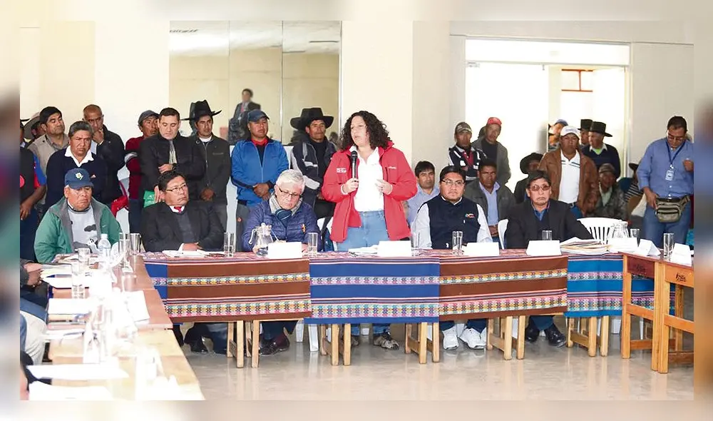 frustrado. Ministra Muñoz lamentó no poder iniciar diálogo. frustrado. Ministra Muñoz lamentó no poder iniciar diálogo.