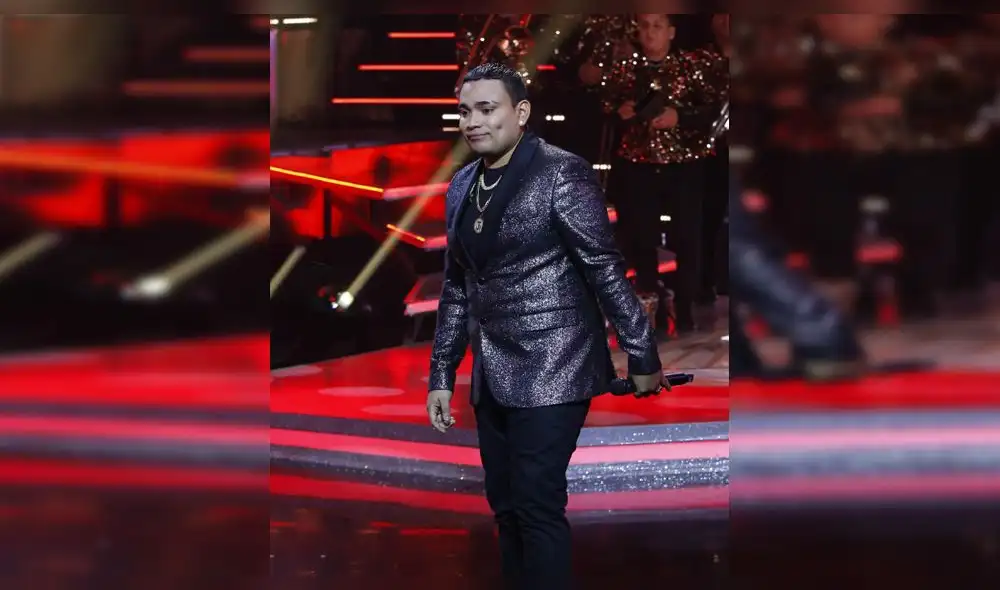 Rodrigo González comparte video de novia de Josimar con bebida en mano