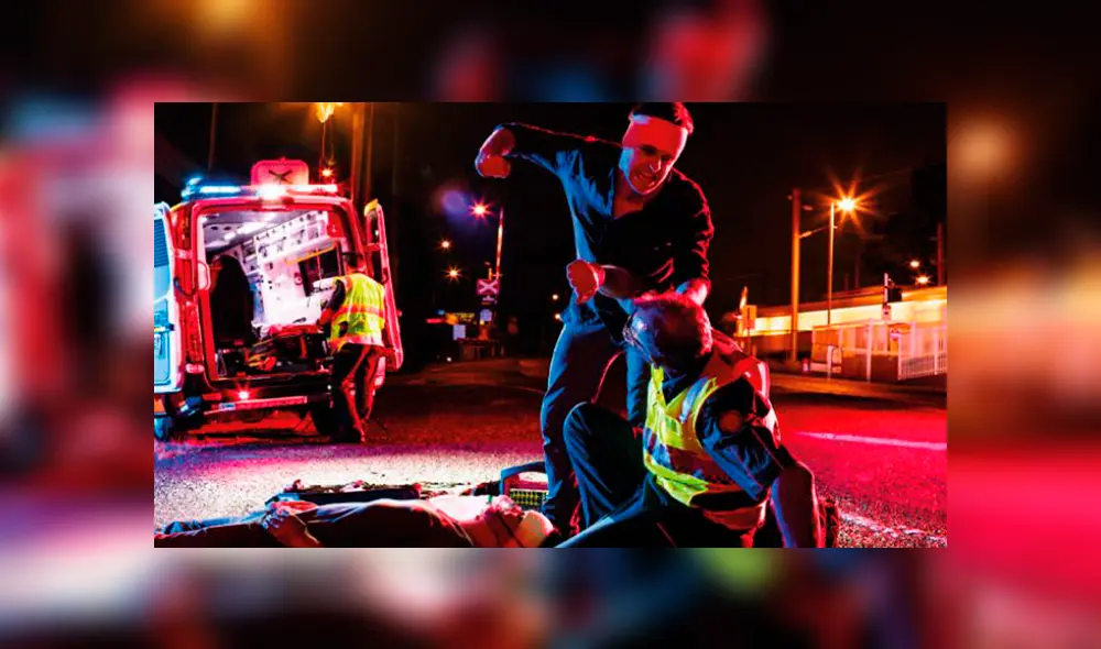 Paramédicos se hallan en constante riesgo por su trabajo. Foto: ABC News Paramédicos se hallan en constante riesgo por su trabajo. Foto: ABC News