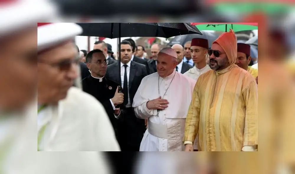 Papa Francisco respalda libertad de credo y exhorta a “vivir como hermanos"